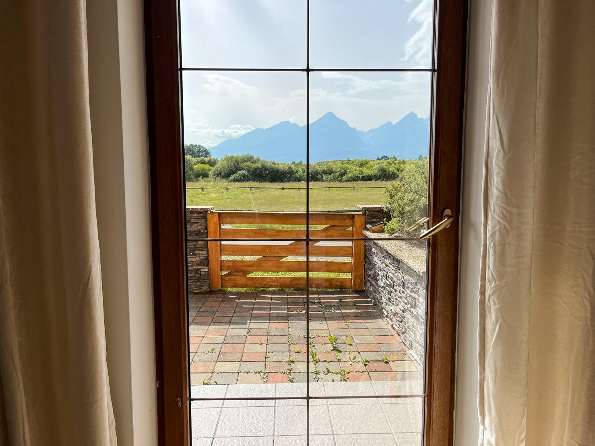 Tri Stity Apartment With Tatra View Terrace Vel'ka Lomnica Exterior foto